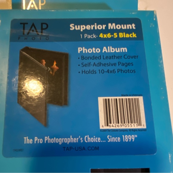 TAP Superior Mount photo album, black leather, self adhesive, hold 10 pics 4”x6” - Picture 2 of 5